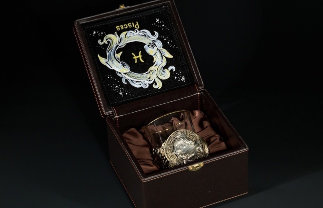 Стакан для виски Зодиак  "Рыбы"  1 шт.  в подарочном кейсе с художественным оформлением 310 мл - фото №1