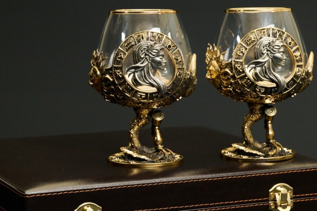 Бокал для коньяка Зодиак "Дева"  2 шт.  в подарочном футляре с художественным оформлением  430 мл