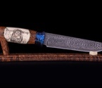 Авторский нож «Львиное сердце» (мозаичный дамаск с никелем, кость моржа, больстер мозайка) скримшоу с 2-х сторон - фото №2