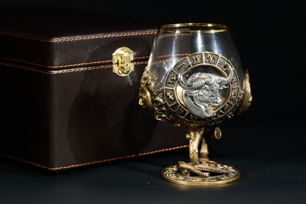 Бокал для коньяка Зодиак "Телец"  1 шт.  в подарочном футляре с художественным оформлением  430 мл