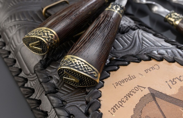 Набор шампуров в чехле " V " Лимитированная серия. - фото №3