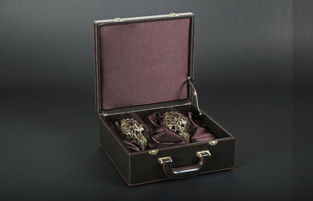 Набор бокалов для вина «Цветок» (2 шт.) в подарочном футляре 450 мл - фото №1