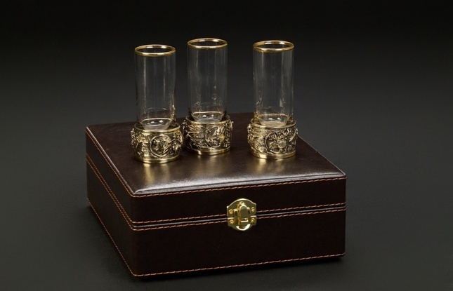 Набор стопок патрон  "Охота""  50 мл 3 шт  в подарочном футляре с художественным оформлением - фото №2