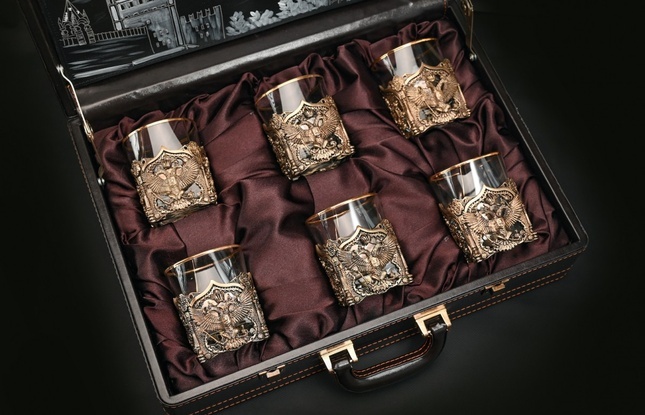 Подарочный набор стаканов для виски   Герб  6 шт. 310 мл в подарочном кейсе  с художественным оформлением - фото №2