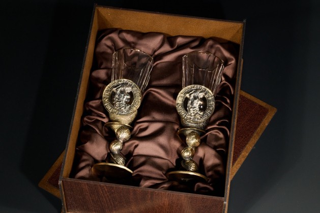 Набор лафитников для водки Знаки зодиака «Водолей» 2 шт  в подарочной коробке