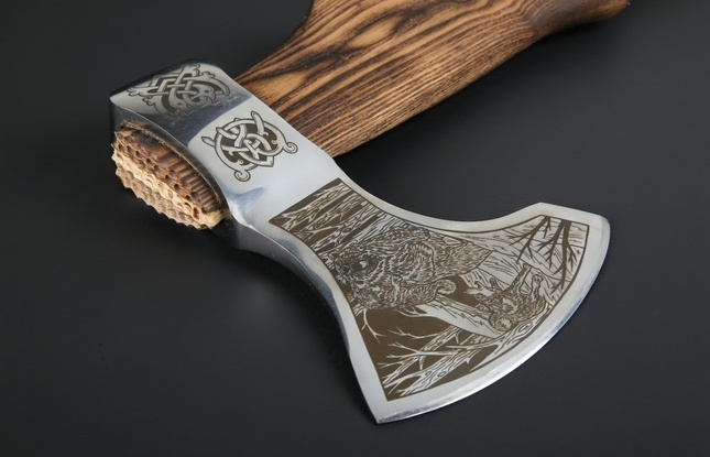 Топор Скиф, рисунок Медведь - фото №2