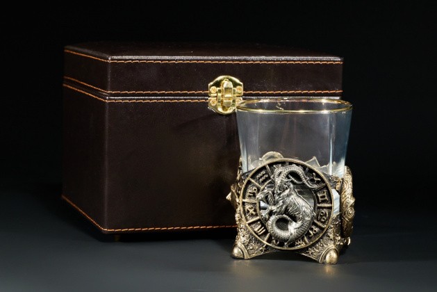 Стакан для виски Зодиак  "Козерог"  1 шт.  в подарочном кейсе с художественным оформлением 310 мл