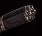 Авторский нож «Питон» (нержавеющий дамаск, черное дерево, благородный металл, клык моржа) - фото №4