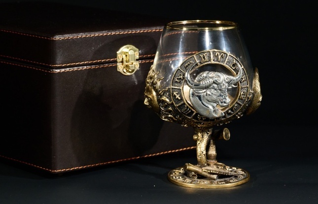 Бокал для коньяка Зодиак "Телец"  1 шт.  в подарочном футляре с художественным оформлением  430 мл