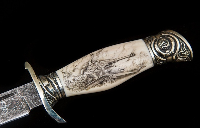 Авторская Финка «НКВД» (мозаичный дамаск с никелем, клык моржа) - фото №3
