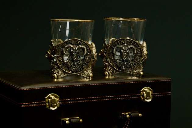 Стакан для виски Зодиак  "Овен" 2 шт.  в подарочном кейсе с художественным оформлением 310 мл