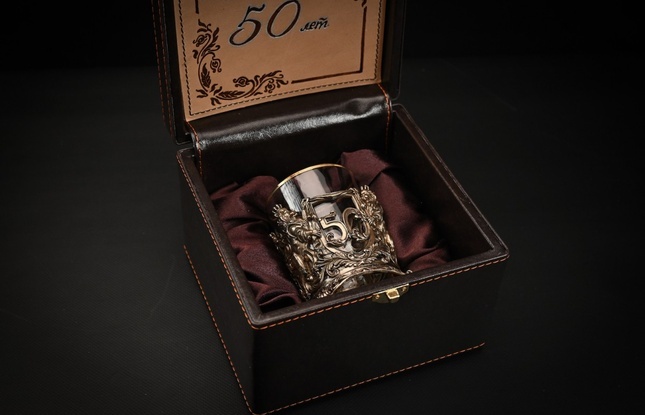 Стакан для виски   Юбилейный 50  лет  1 шт. 310 мл в подарочном кейсе  с художественным оформлением - фото №1