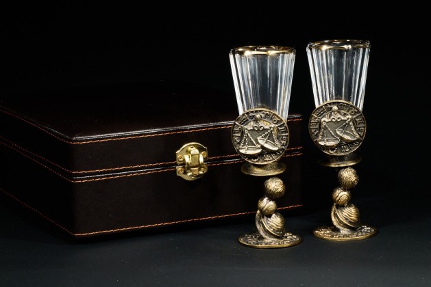 Набор лафитников для водки «Знаки Зодиака Весы» (2 шт.) в подарочном футляре c художественным оформлением 50 мл