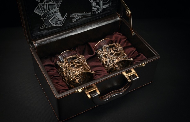 Стакан для виски   Юбилейный 45  лет  2 шт. 310 мл в подарочном кейсе  с художественным оформлением - фото №1