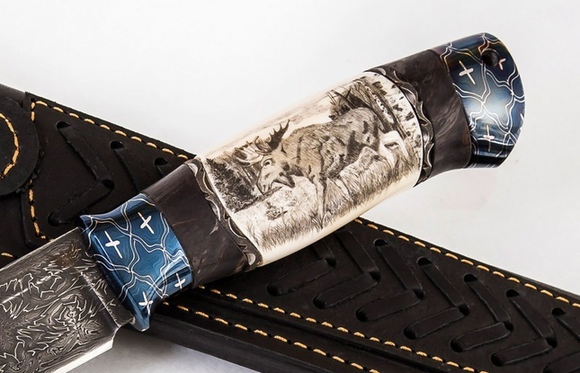 Авторский Нож «Охотник» (мозаичный дамаск с никелем, кость моржа, больстер мозайка) скримшоу - фото №3
