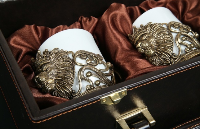 Чашка для кофе "Лев Vip" 2шт. в подарочном футляре с художественным оформлением беж.  200 мл - фото №9