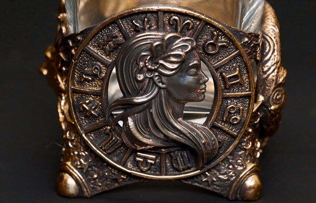 Стакан для виски Зодиак "Дева" - фото №2