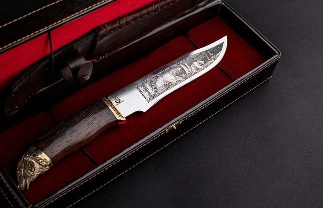 Подарочный туристический нож «Ферзь» сталь 65Х13 в футляре - фото №1