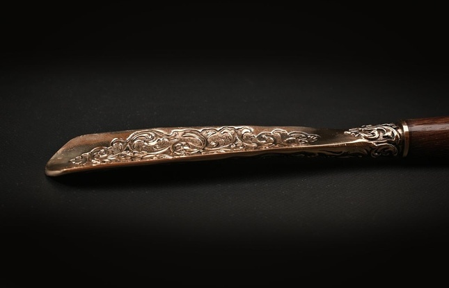 Ложка для обуви "Лев VIP" - фото №4