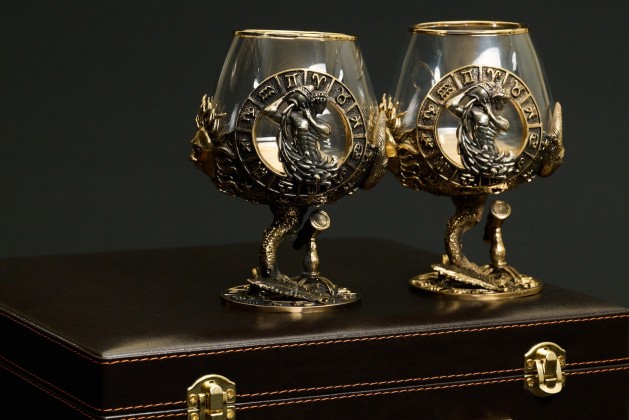 Бокал для коньяка Зодиак "Водолей"  2 шт.  в подарочном футляре с художественным оформлением  430 мл