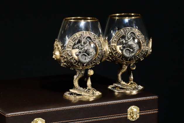 Бокал для коньяка Зодиак "Козерог"  2 шт.  в подарочном футляре с художественным оформлением  430 мл