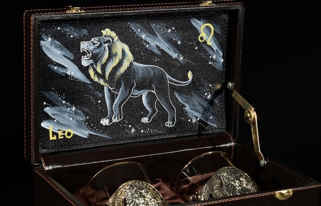 Стакан для виски Зодиак  "Лев" 2 шт.  в подарочном кейсе с художественным оформлением 310 мл - фото №2