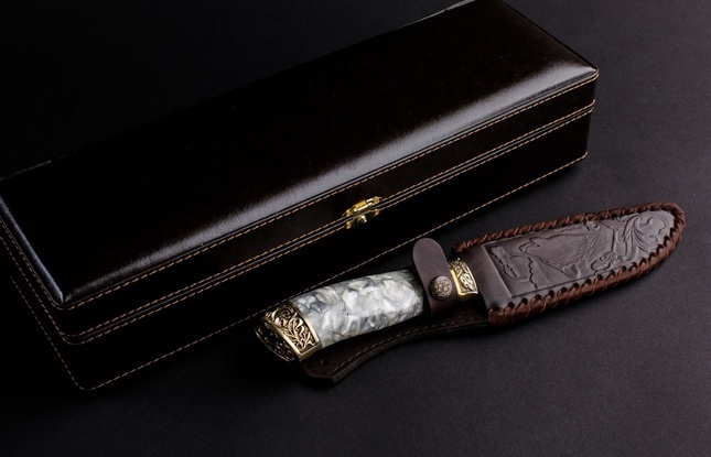 Подарочный нож «Беркут» дамасская сталь в футляре - фото №4