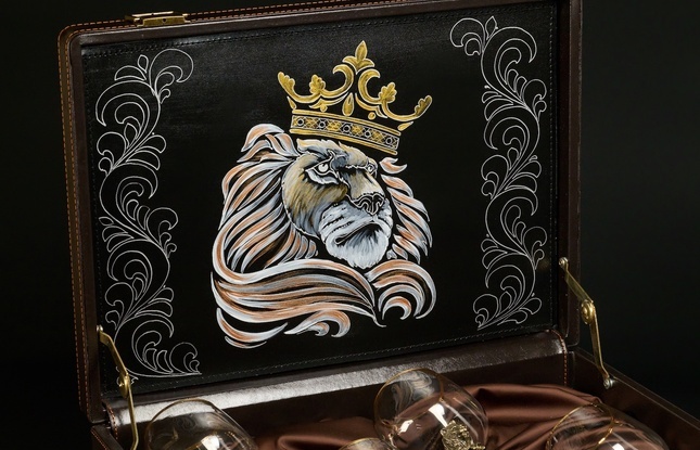 Бокал для коньяка  "Лев VIP"эконом   4 шт. в подарочном футляре с художественным оформлением  430 мл - фото №2