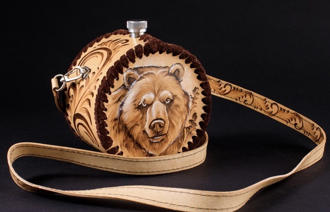 Фляжка 1000 мл. круглая с ремнем - фото №4