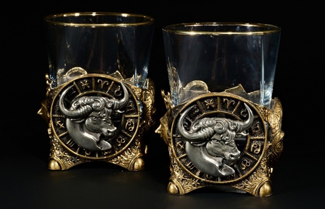 Стакан для виски Зодиак  "Телец" 2 шт.  в подарочном кейсе с художественным оформлением 310 мл - фото №5