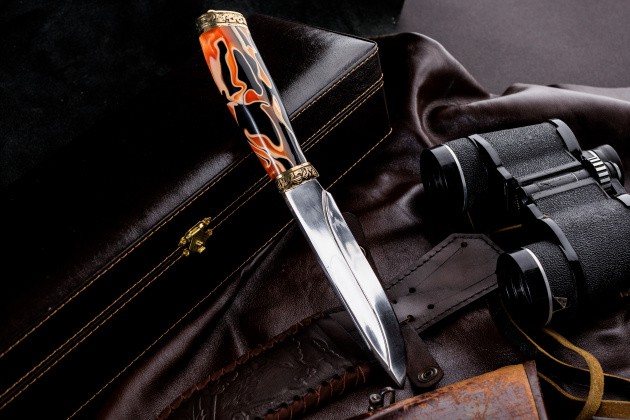 Нож туристический Беркут сталь  95Х18 в подарочном футляре.