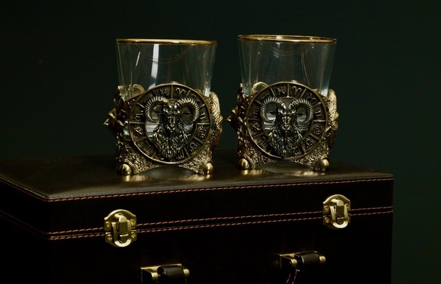 Стакан для виски Зодиак  "Овен" 2 шт.  в подарочном кейсе с художественным оформлением 310 мл