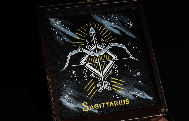 Набор лафитников для водки «Знаки Зодиака Стрелец» (2 шт.) в подарочном футляре c художественным оформлением 60 мл - фото №2