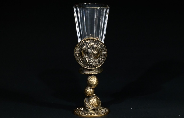 Набор лафитников для водки «Знаки Зодиака Водолей» (2 шт.) в подарочном футляре c художественным оформлением 50 мл - фото №2