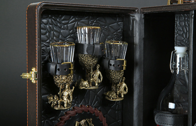 Кейс для алкоголя Арт-Мастер 4 "Охота" - фото №2