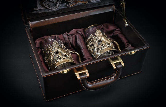 Набор подстаканников "Юбилейный 45 лет" 2 шт в подарочном футляре с художественным оформлением  250 мл - фото №1