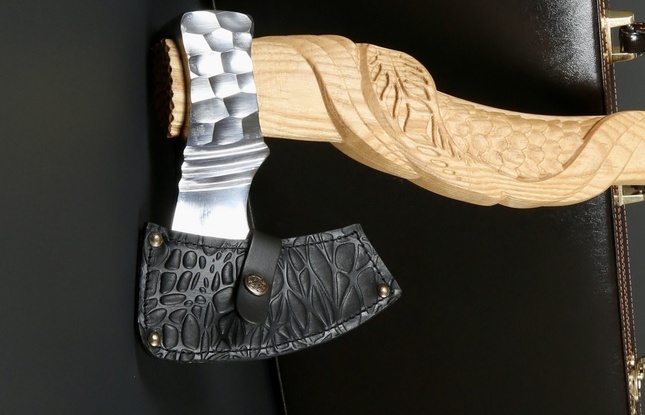 Топор Викинг, камень, резная ручка - фото №5