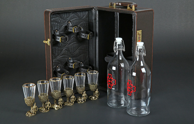 Кейс для алкоголя Арт-Мастер 6 "Охота" - фото №2