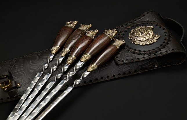 Набор шампуров в чехле "Кочевник 10 Звери большие" - фото №1