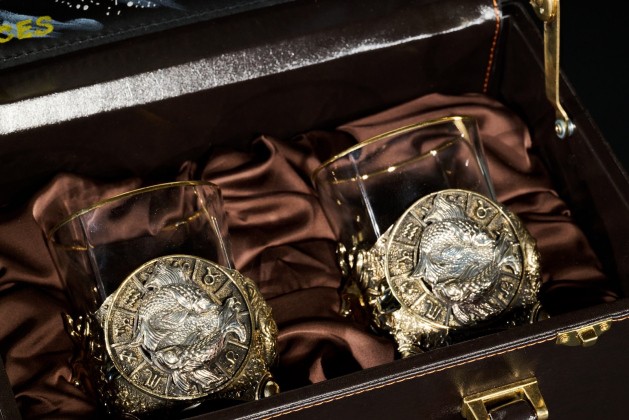 Стакан для виски Зодиак  "Рыбы" 2 шт в подарочном футляре