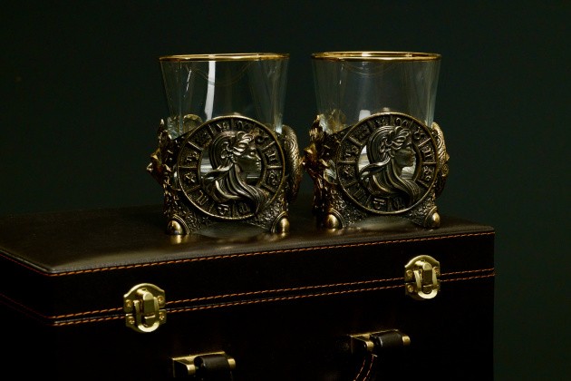 Стакан для виски Зодиак "Дева"  2 шт.  в подарочном кейсе с художественным оформлением 310 мл