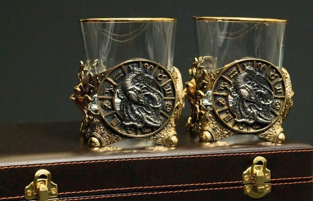 Стакан для виски Зодиак "Рак"  2 шт.  в подарочном кейсе с художественным оформлением 310 мл