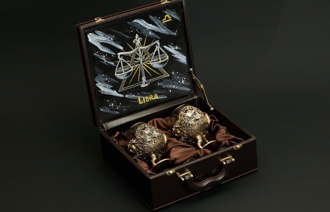 Бокал для коньяка Зодиак "Весы"  2 шт.  в подарочном футляре с художественным оформлением  430 мл - фото №1