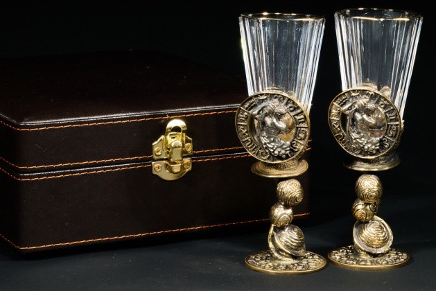 Набор лафитников для водки «Знаки Зодиака Водолей» (2 шт.) в подарочном футляре c художественным оформлением 50 мл