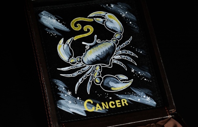 Набор лафитников для водки «Знаки Зодиака Рак» (2 шт.) в подарочном футляре c художественным оформлением 50 мл - фото №2