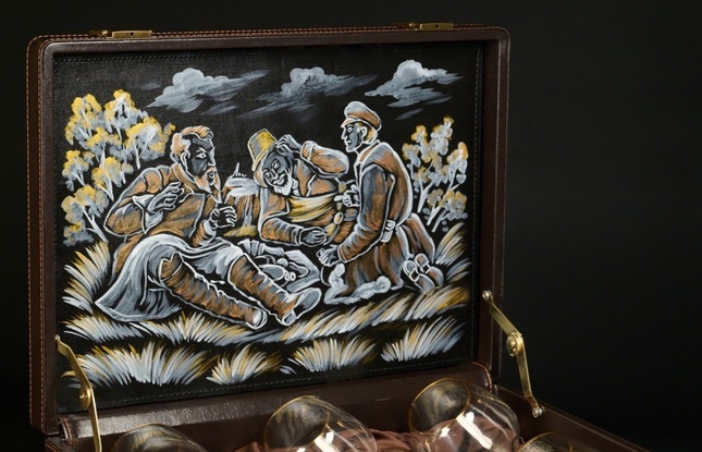 Бокал для коньяка "Охотники на привале"эконом   6 шт. в подарочном футляре с художественным оформлением  430 мл - фото №2