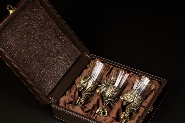 Набор рюмок-лафитников «Охотничьи трофеи» 2 шт  в подарочном футляре 