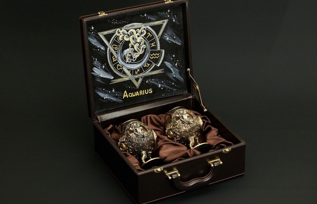 Бокал для коньяка Зодиак "Водолей"  2 шт.  в подарочном футляре с художественным оформлением  430 мл - фото №1