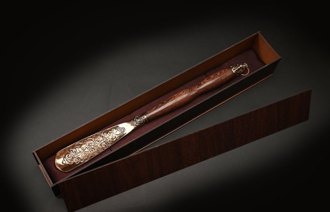 Ложка для обуви "Лев VIP" - фото №2