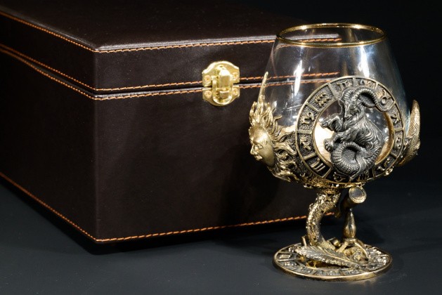 Бокал для коньяка Зодиак "Козерог"  1 шт.  в подарочном футляре с художественным оформлением  430 мл